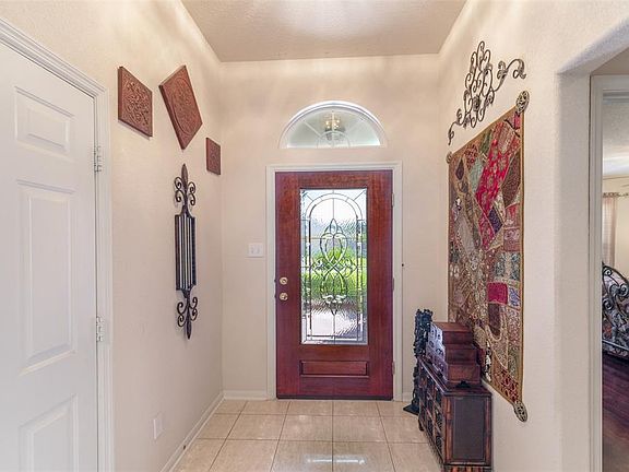 4th image of 12411 Aubreywood Ln