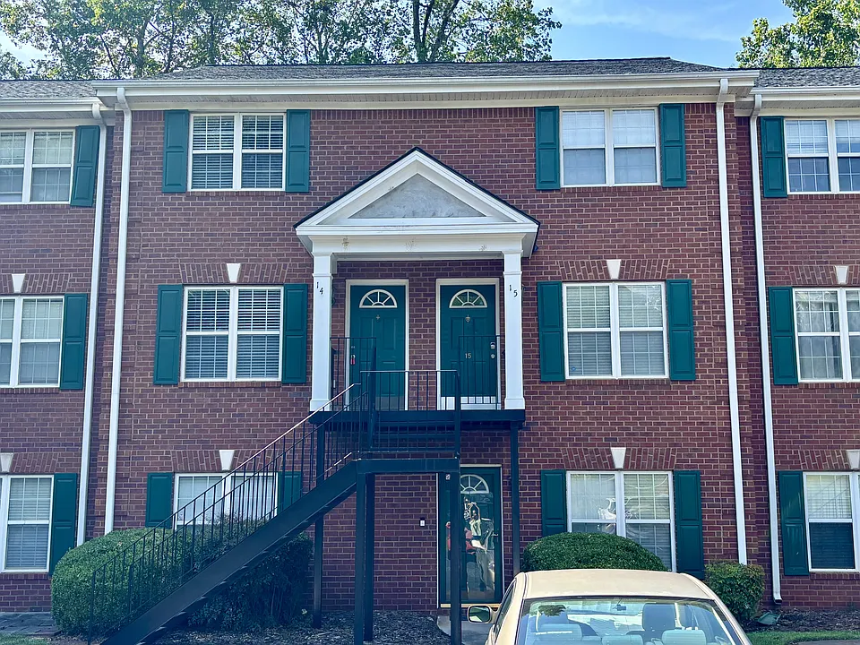 600 Mitchell Bridge Rd #15