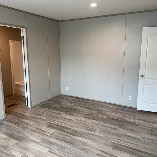 82 Teasley Ln — Photo 11