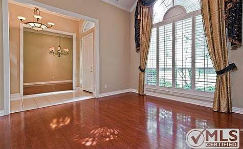 4th image of 3707 Poplar Ct