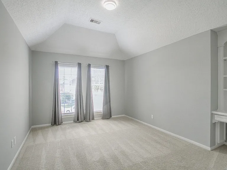 6302 Laver Love Dr — Photo 27