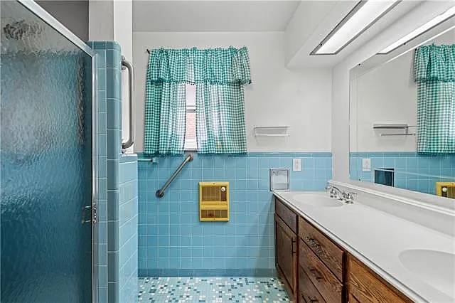 2377 Leon C Simon Dr — Photo 10
