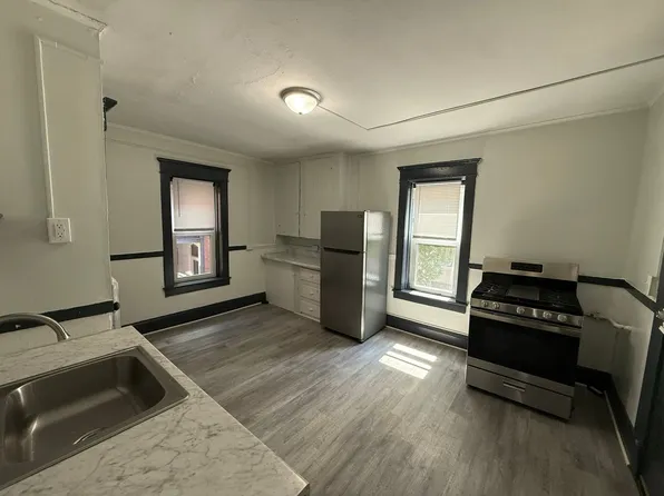 56-60 Fort Pleasant Avenue, 56-60 Fort Pleasant Ave, Springfield, MA 01108