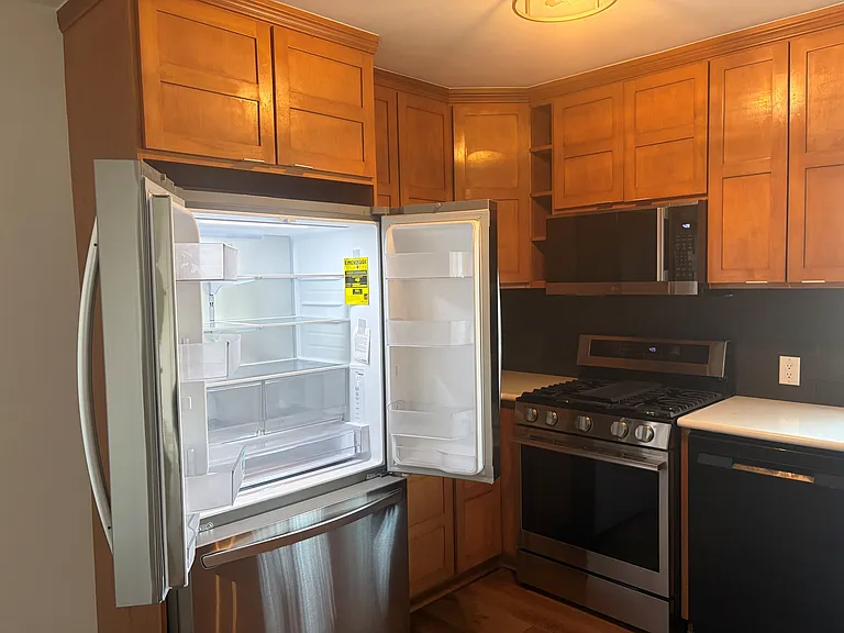 525 E Franklin Ave #2 — Photo 14
