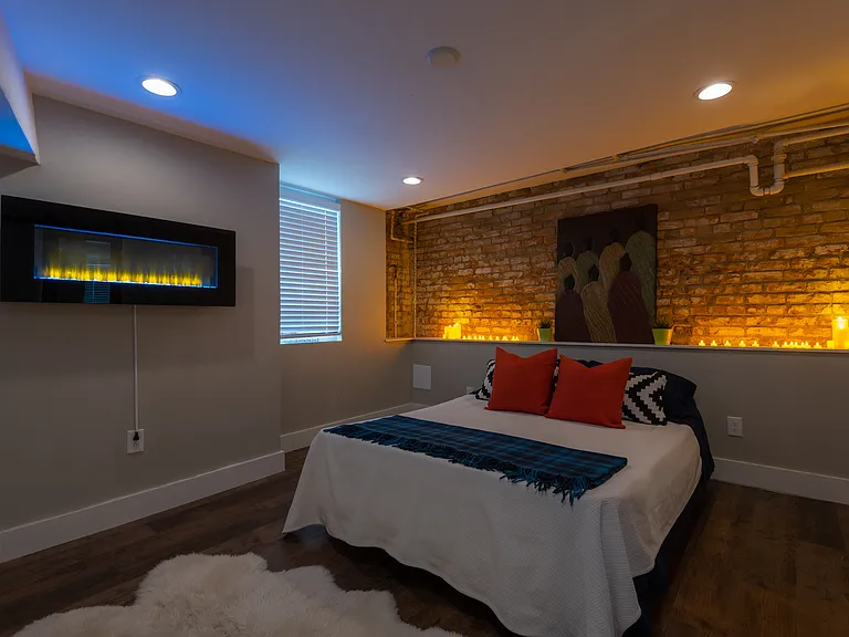 1638 N Franklin St #2 — Photo 10