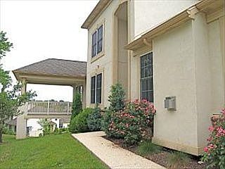 2nd image of 101 Foxgate Ct