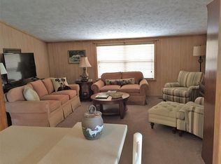 2303 Lakebay Rd, Vass, NC 28394