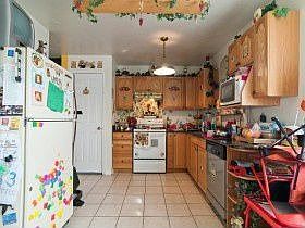 5th image of 7471 W Gardenia Ave