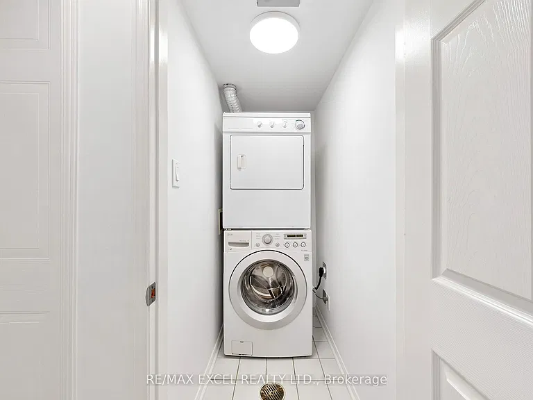 2285 Bur Oak Ave #28 — Photo 22