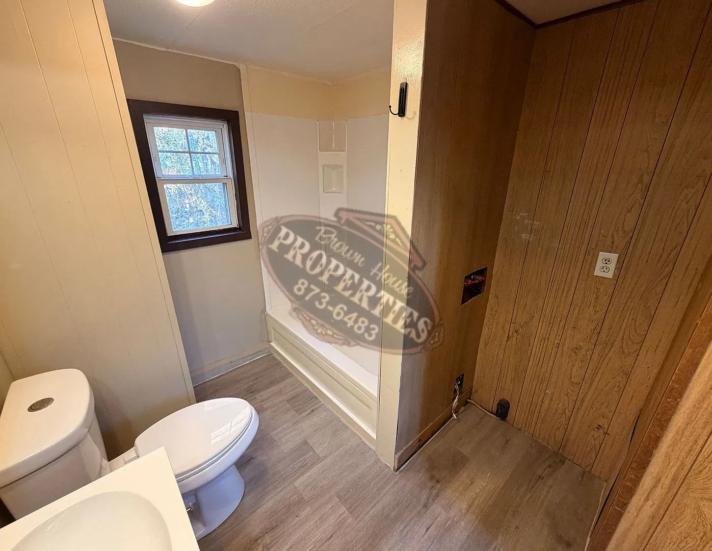 7 Baker — Photo 2