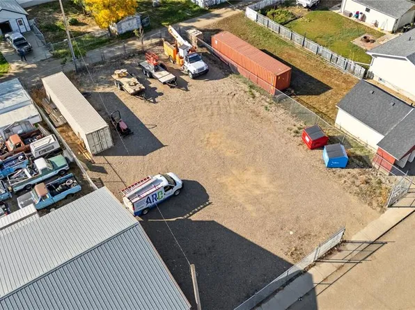 110 6th AVENUE NW, Gravelbourg, SK S0H 1X0