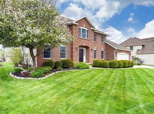 7452 Winterberry Ct, Maumee, OH 43537