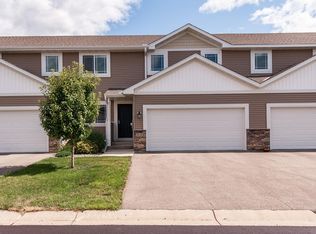 5130 Foxfield Dr NW, Rochester, MN 55901