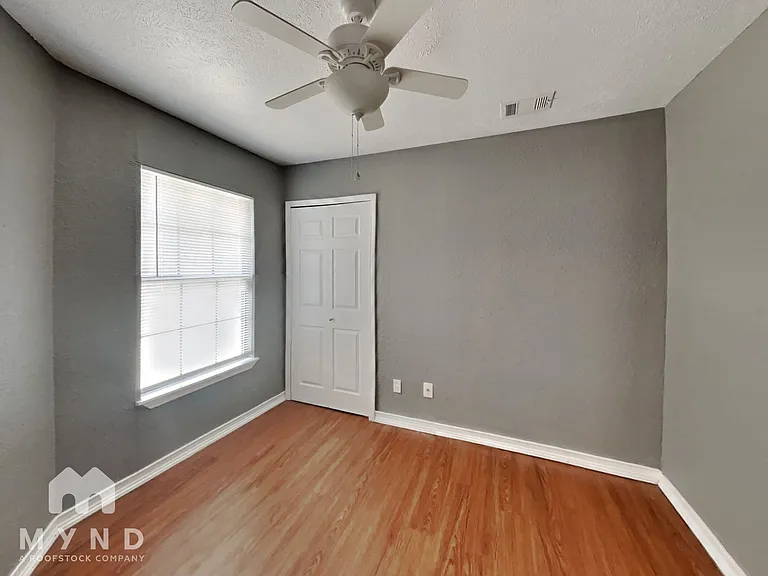 6702 Fire Hill Dr — Photo 14