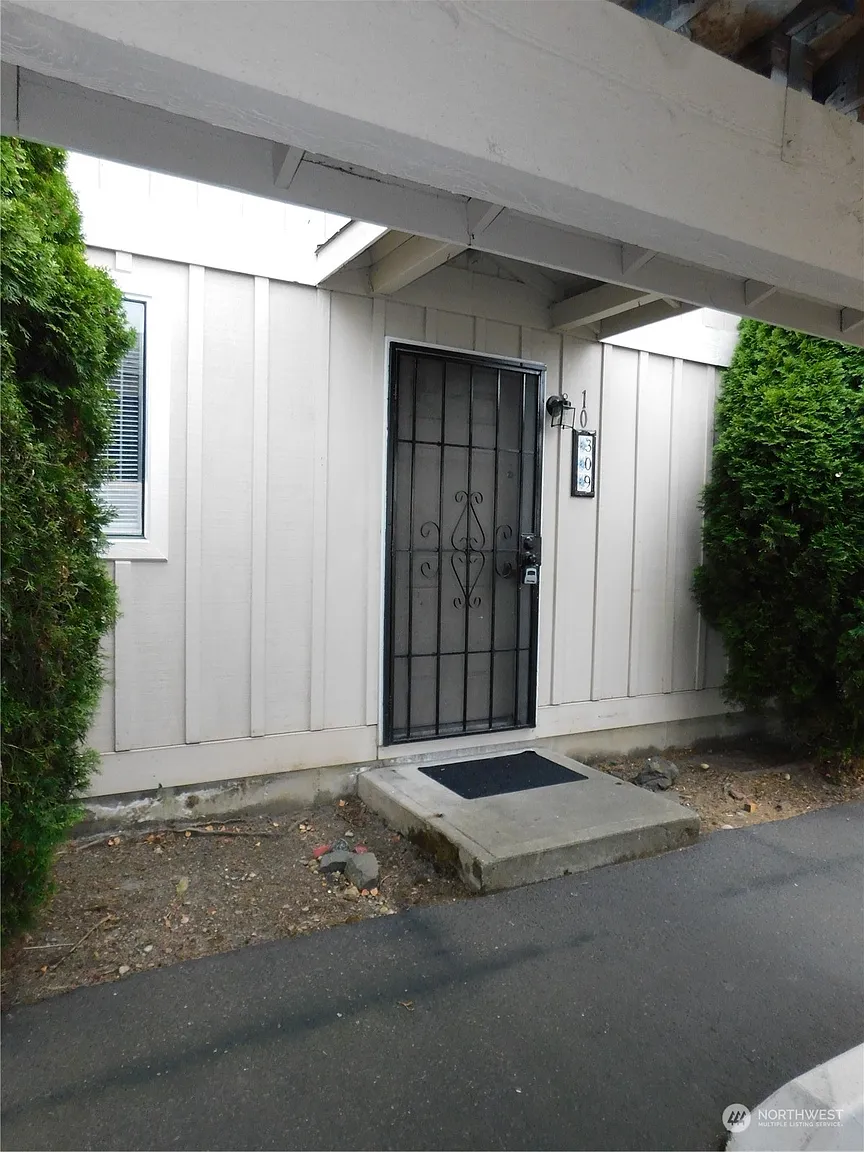 10309 15th Avenue Ct E photo 1