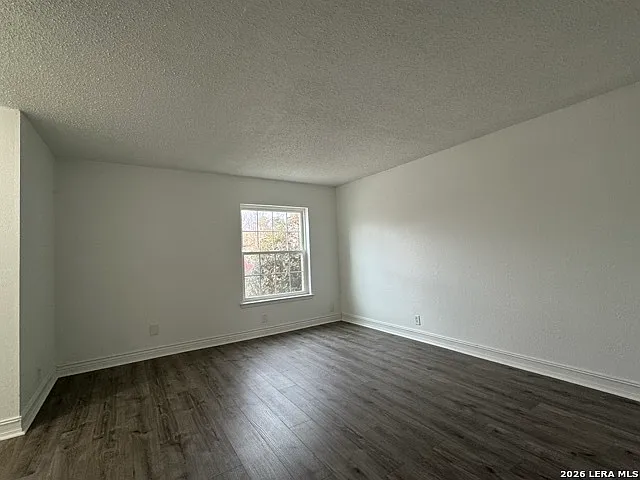6631 Spring Hurst St — Photo 14