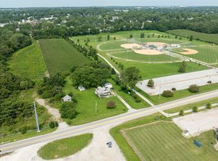 7606 S 66th St, La Vista, NE 68128