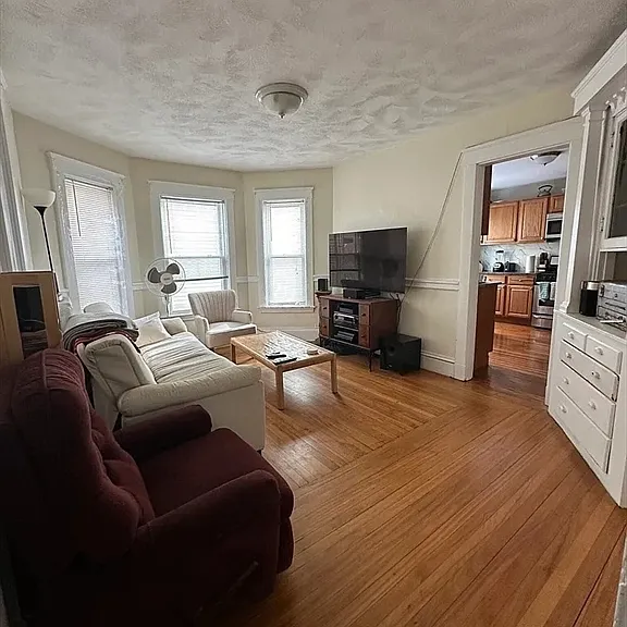 42 Whitman St #1 — Photo 1