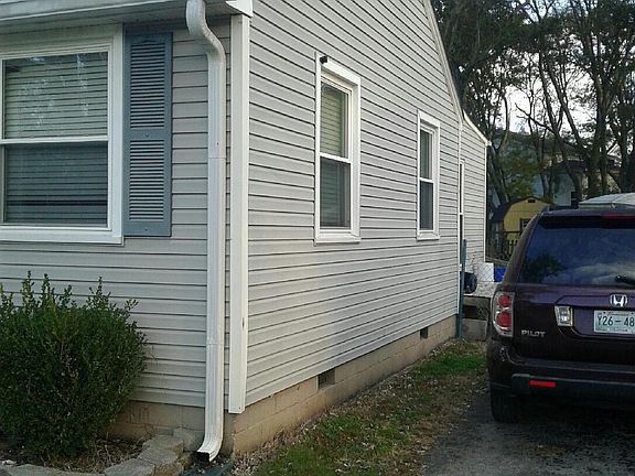 2nd image of 5407 Illinois Ave