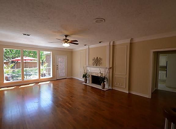 5th image of 1800 Northern Oak Cir