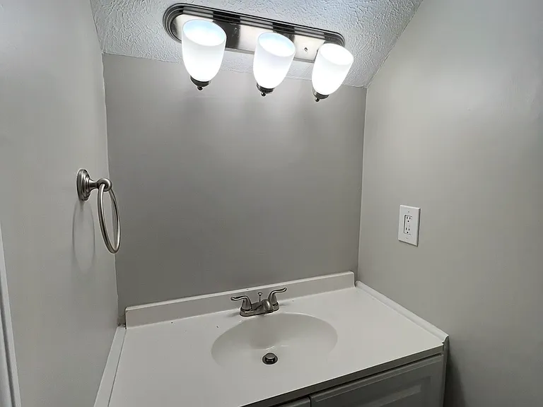 5144 Spring St #4 — Photo 23