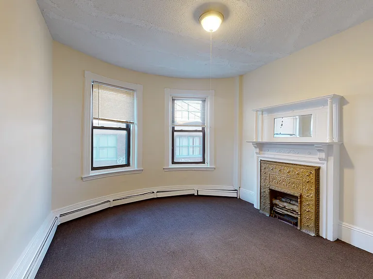 11A Linden St #1 — Photo 1