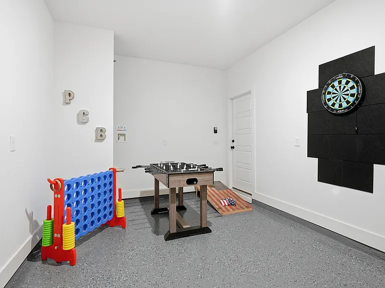 272 Phillips Bluff Ave — Photo 40