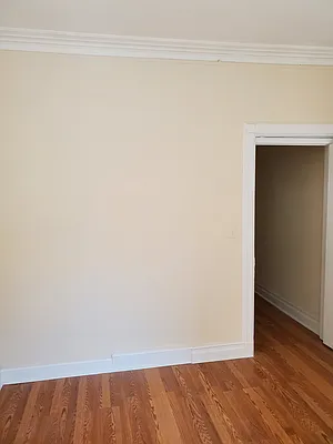 Rented by Batra Group Inc | media 12