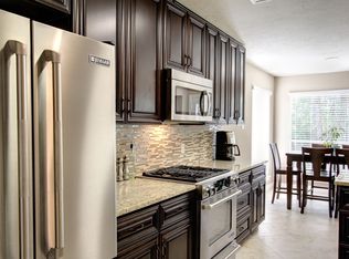 142 W Russet Grove Cir, Conroe, TX 77384