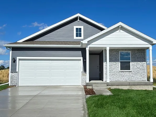 5619 152nd St, Grimes, IA 50111