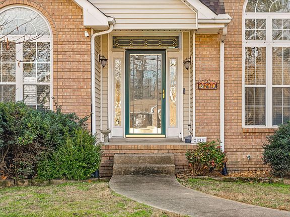 4th image of 2830 Prince Dr