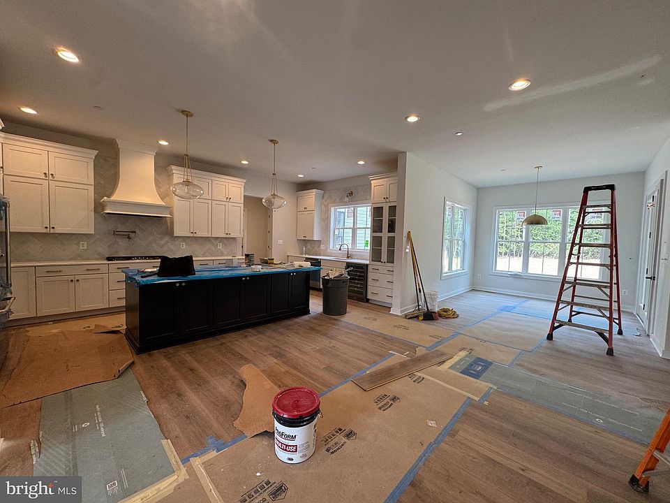 2nd image of 40552 Breton Knolls Ct
