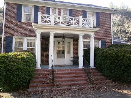 2nd image of 1795 Danville Pike
