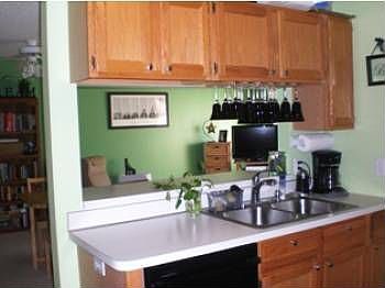 3rd image of 2033 Southcross Dr W APT 406