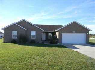 403 E Kennedy St, Strafford, MO 65757