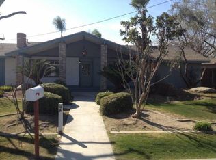 2401 Verdugo Ln, Bakersfield, CA 93312