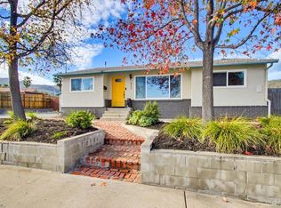 8534 Sandstone Dr, Santee, CA 92071