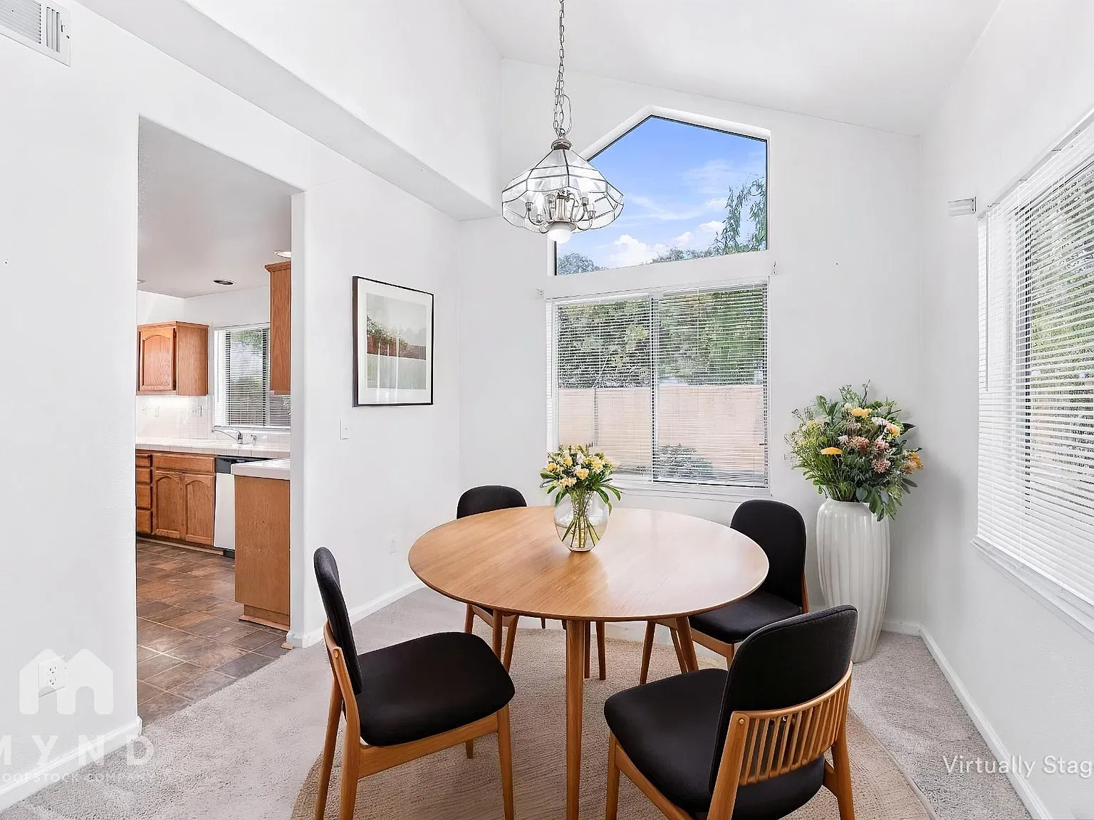 4 bed, 3.0 bath, 1797 sqft, $3,350 — Photo 3
