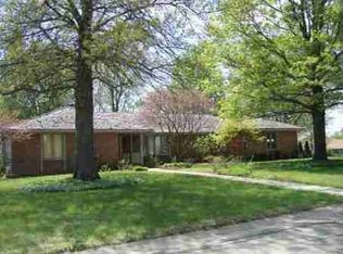 7061 SW Queens Ct, Topeka, KS 66614