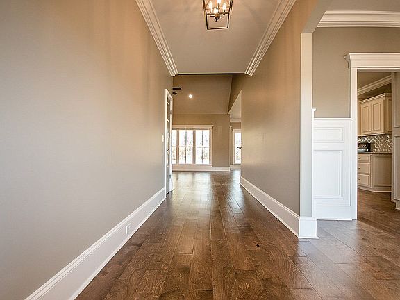 4th image of 5958 Union Springs Dr
