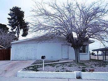 1st image of 1112 Greenway Dr