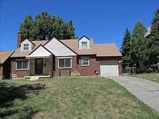 1st image of 1461 Earlham Dr