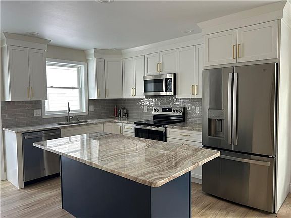 4th image of 65 Cedarbrook Rd