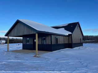 9233 James Way, Pound, WI 54161