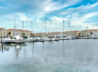 14 Harbour Isle Dr UNIT 103, Fort Pierce, FL 34949