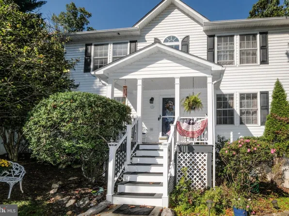 59 Woodward Ct, Front Royal, VA 22630