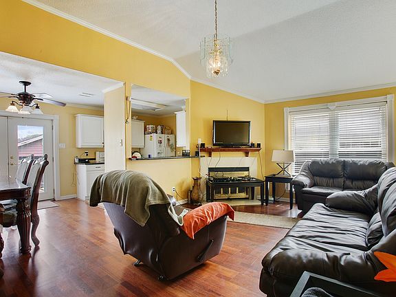 4th image of 3450 Catalina Dr