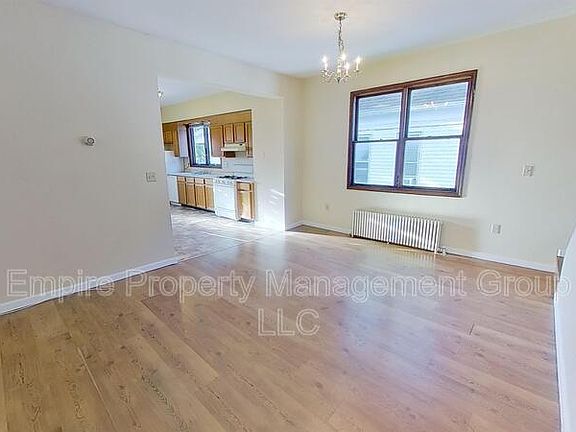 4th image of 71 N Allen St #3