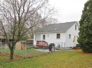 1887 Letart Ave, Muskegon, MI 49441