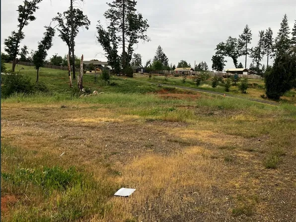 1318 Pearson Rd, Paradise, CA 95969